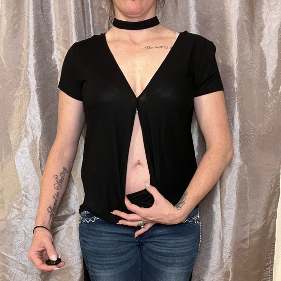 Black blouse - Picture 5 of 5
